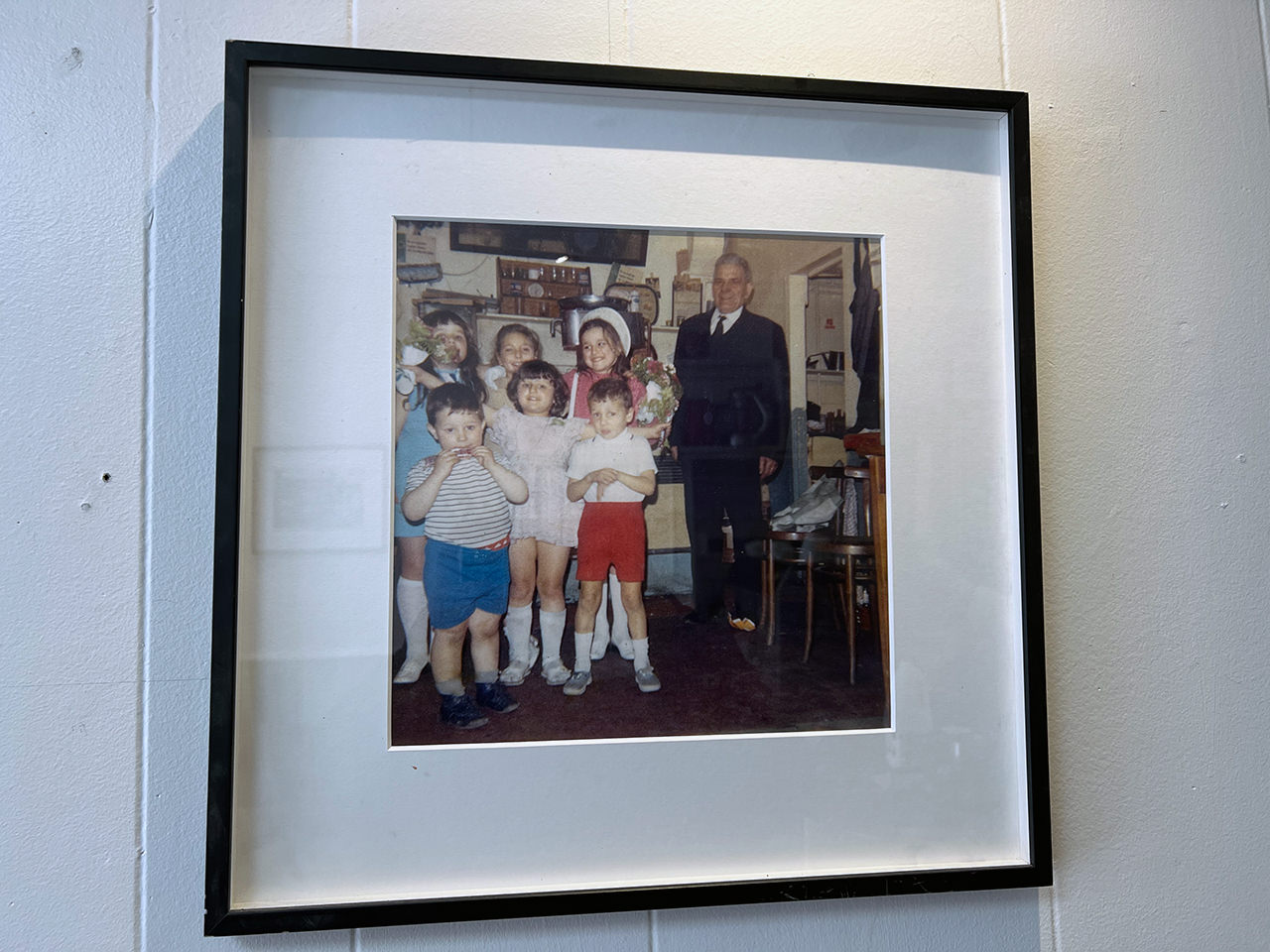 Gallery Picture #4